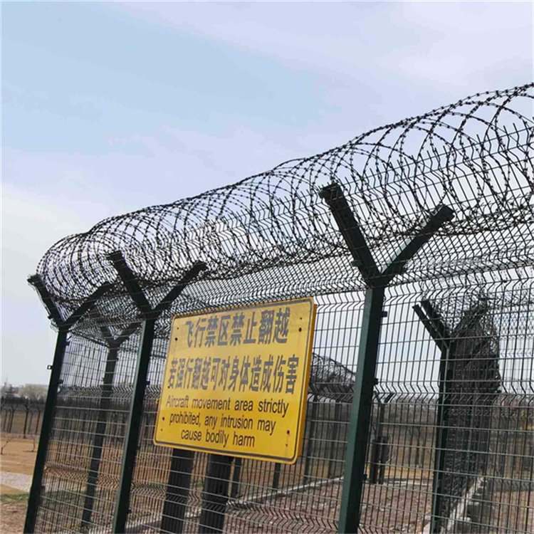 機(jī)場封閉圍網(wǎng)、國營機(jī)場護(hù)欄網(wǎng)、機(jī)場護(hù)欄廠家圖片1
